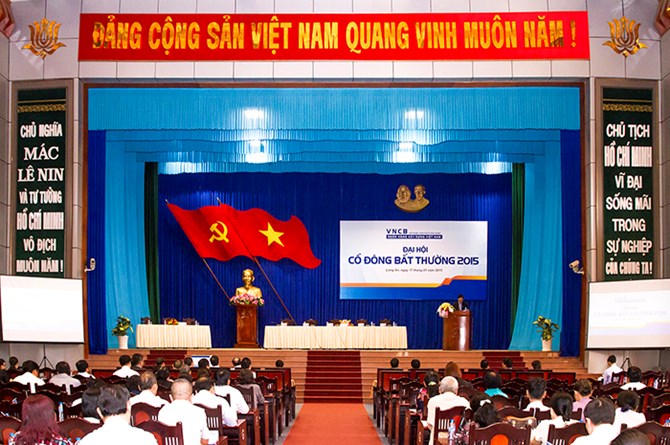 Thấy gì từ câu chuyện quốc hữu hóa VNCB