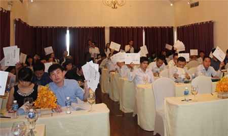 Vạn Phát Hưng tăng vốn, bán tài sản để săn quỹ đất mới