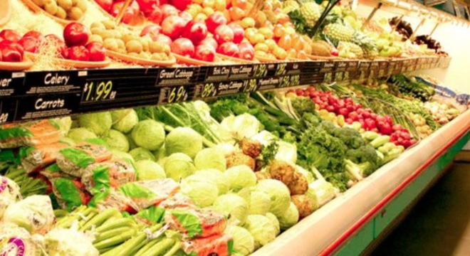  Giá nhiều mặt hàng vẫn đứng im dù giá xăng dầu giảm mạnh 