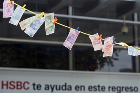 Các nhà báo điều tra vụ HSBC giấu 100 tỷ USD như thế nào