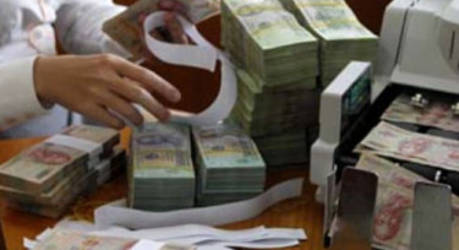  “Nắn” vốn vào sản xuất 