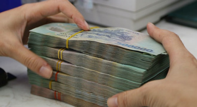  Từ 12/12: Ngân hàng huy động vốn cao hơn mức lãi suất niêm yết bị phạt đến 40 triệu đồng 