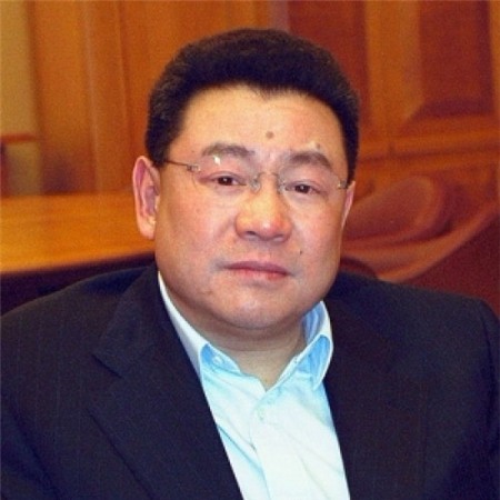 4 điểm đặc biệt về tỷ phú Hong Kong bạo tay săn kim cương