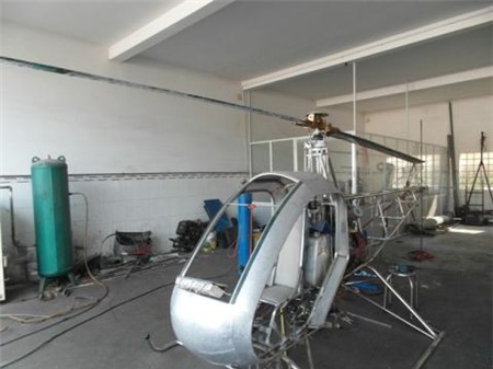 Nông dân chế trực thăng 