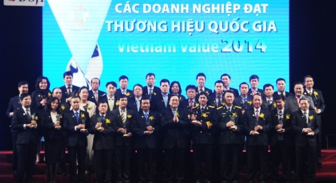  Vinamilk tiếp tục được vinh danh thương hiệu Quốc gia năm 2014 
