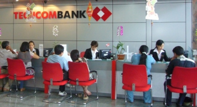 Techcombank và VietinBank sửa đổi, bổ sung điều lệ 