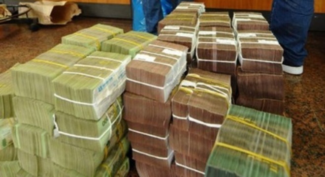  Chính phủ yêu cầu bảo đảm tuyệt đối an toàn hệ thống ngân hàng 