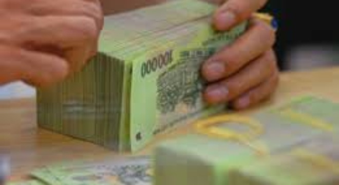  Dồn vốn cho vay dài hạn 